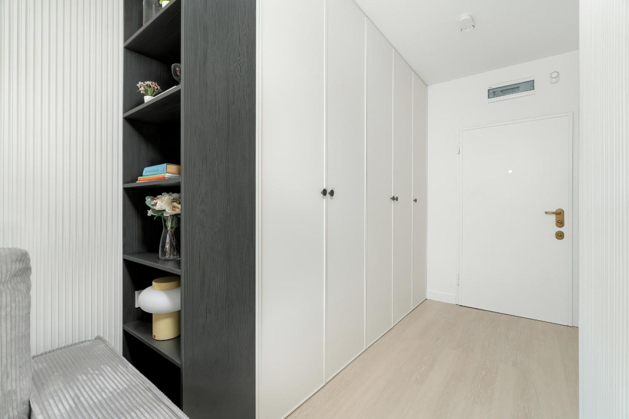 Apartment Elegant And Cosy 4th Floor Studio Close To The Park In By Renters Poznan